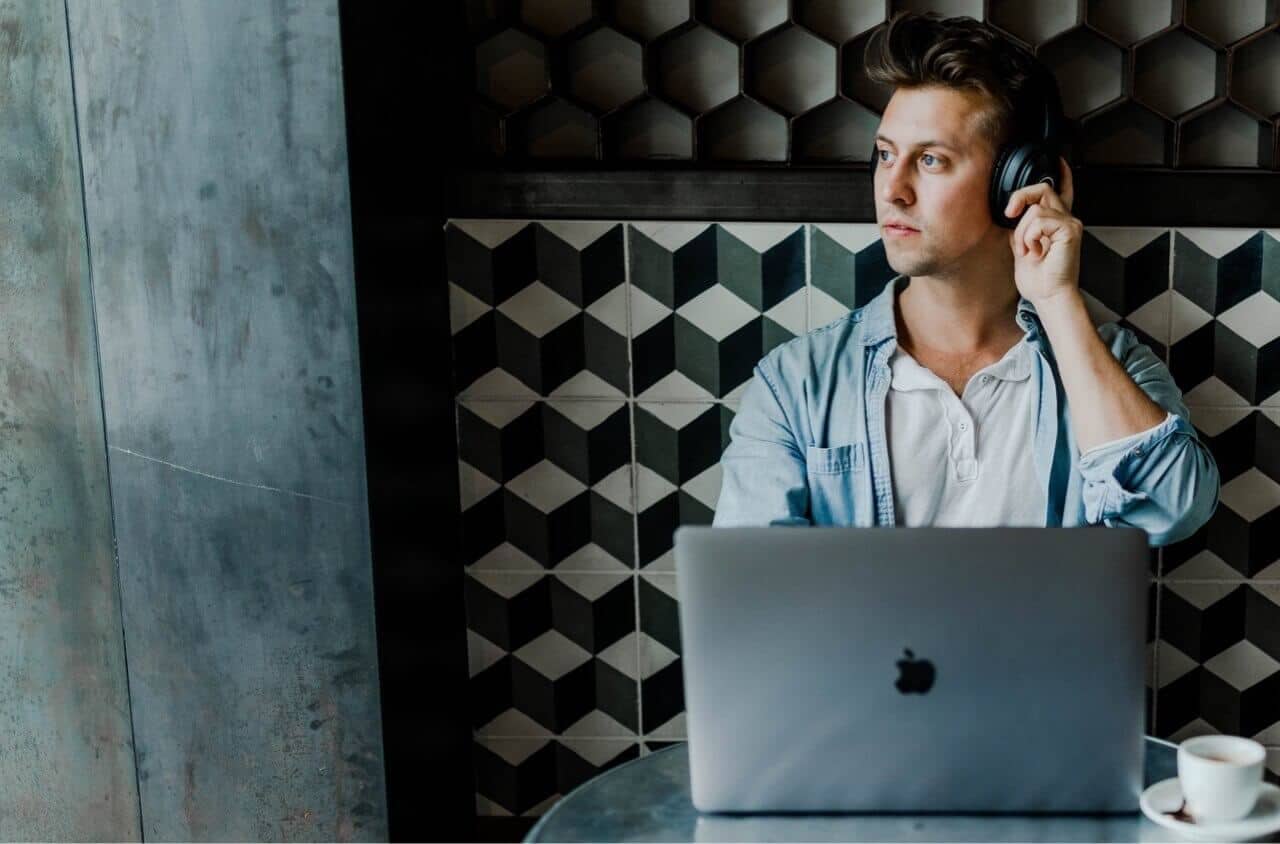 man-optimized1__opdb-op6026e8b5e0eaa6-11586683